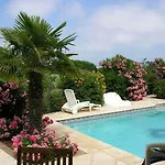 빌라 Avec Piscine 아그